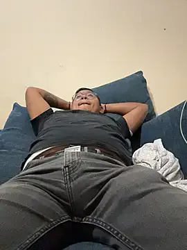 Dannybs05 from StripChat