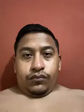 Dannybs05 from StripChat