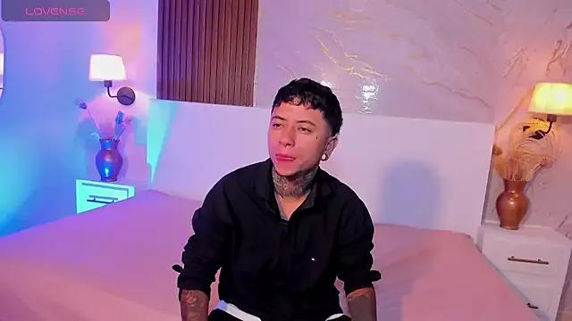 DannyStone3 from StripChat is Freechat