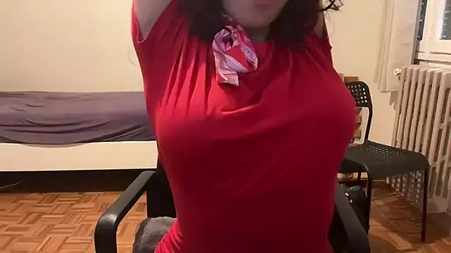 Daphnebby from StripChat is Freechat