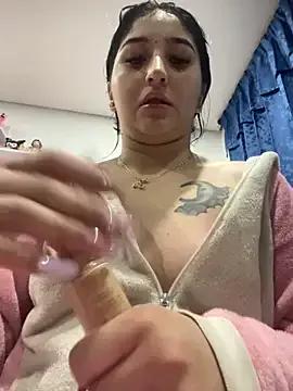 Try our streaming cams variety and talk on a personal level with our adorable girls streamers, showing off their bountiful shapes and dildos.