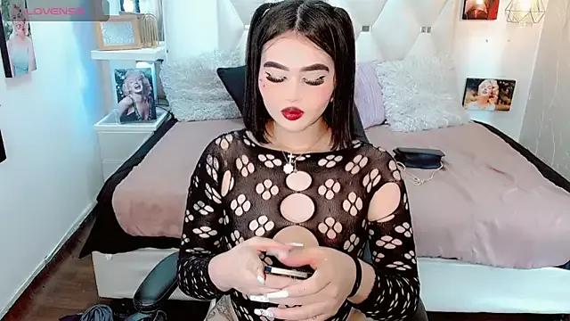 Try our streaming cams variety and talk on a personal level with our adorable girls streamers, showing off their bountiful shapes and dildos.