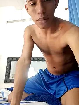 dareck_18 from StripChat is Freechat