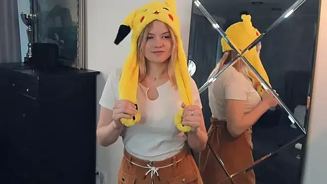 Try our streaming cams variety and talk on a personal level with our adorable girls streamers, showing off their bountiful shapes and dildos.