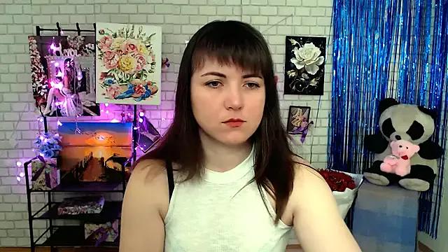 Try our streaming cams variety and talk on a personal level with our adorable girls streamers, showing off their bountiful shapes and dildos.