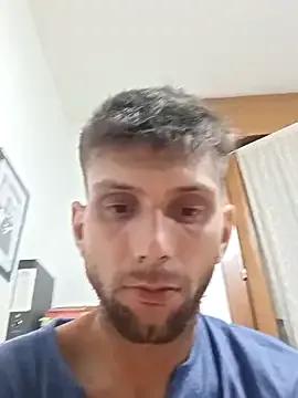 dariodario from StripChat is Freechat