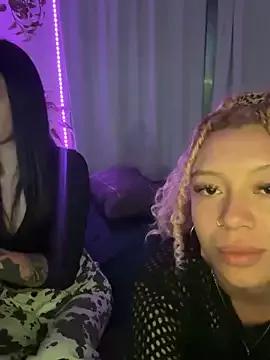 Darkazulqueen2 from StripChat