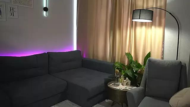 Try our streaming cams variety and talk on a personal level with our adorable girls streamers, showing off their bountiful shapes and dildos.