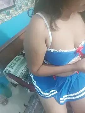 Darlo_heer from StripChat is Freechat