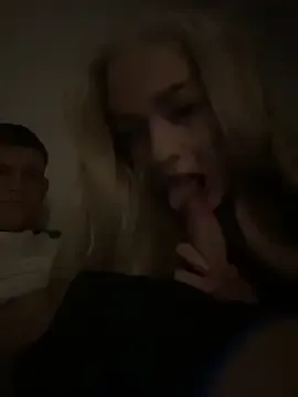 DaryaDoll from StripChat is Freechat