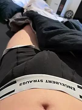dauerharter420 from StripChat is Freechat