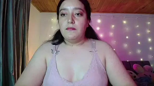 DavinaMikaelson from StripChat is Freechat