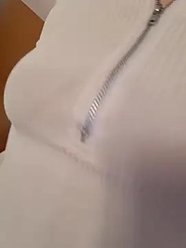 Dayana2022 from StripChat