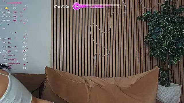 DayanaBundy from StripChat