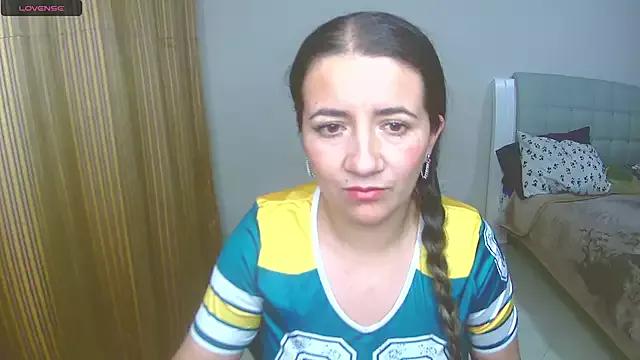 Dayanna_Smitt from StripChat