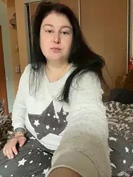 DazzzlingDame from StripChat