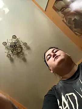 DazzzlingDame from StripChat is Freechat