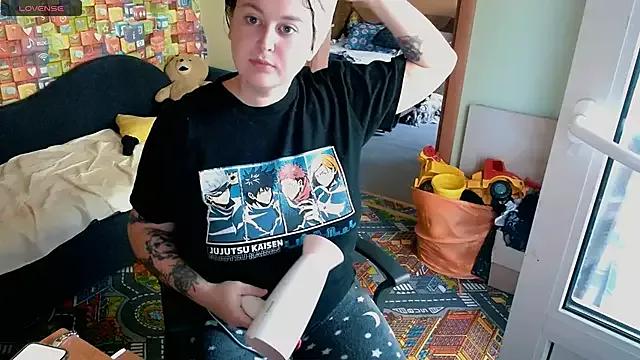 DazzzlingDame from StripChat