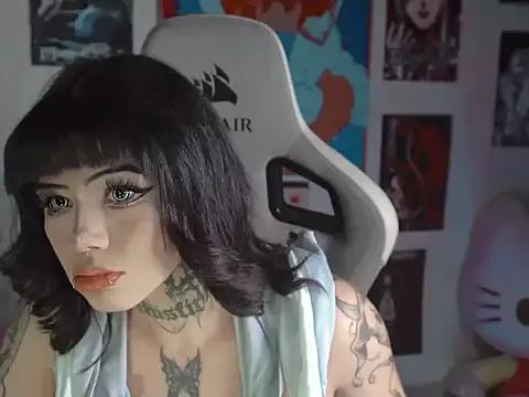 Deadly_Doll from StripChat
