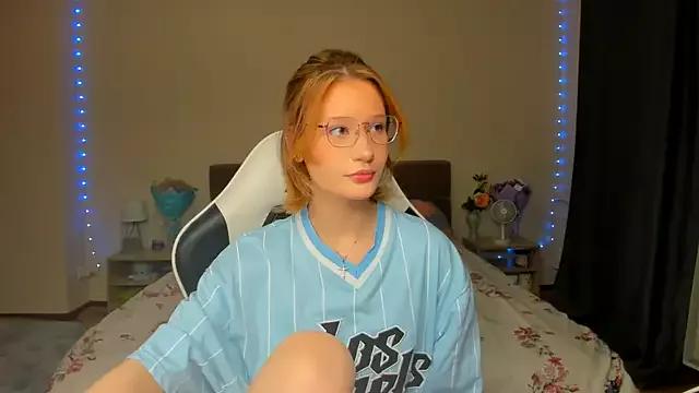 Try our streaming cams variety and talk on a personal level with our adorable girls streamers, showing off their bountiful shapes and dildos.