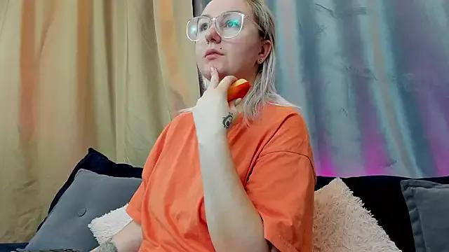 Debbie_Taylor from StripChat
