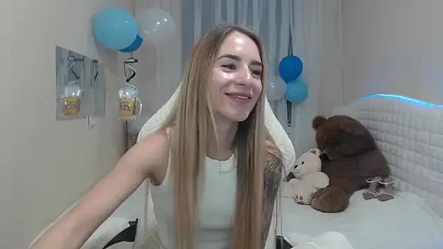 Try our streaming cams variety and talk on a personal level with our adorable girls streamers, showing off their bountiful shapes and dildos.