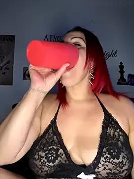 DeeLight124 from StripChat