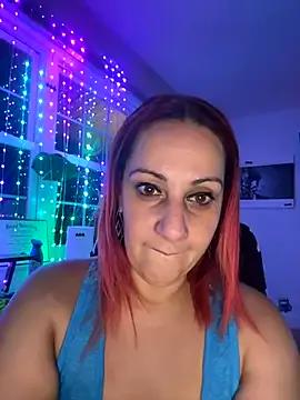 DeeLight124 from StripChat