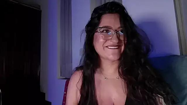 DeesseLuxure from StripChat