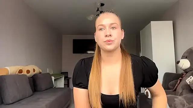 DeloisHarmison from StripChat is Freechat