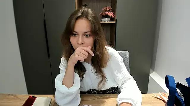 Try our streaming cams variety and talk on a personal level with our adorable girls streamers, showing off their bountiful shapes and dildos.
