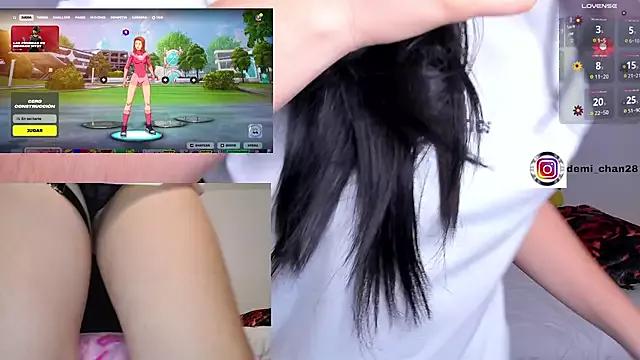 demi_chan from StripChat is Freechat