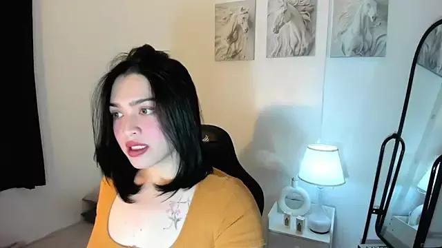 DemiLeander from StripChat is Freechat