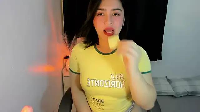 DemiLeander from StripChat is Freechat