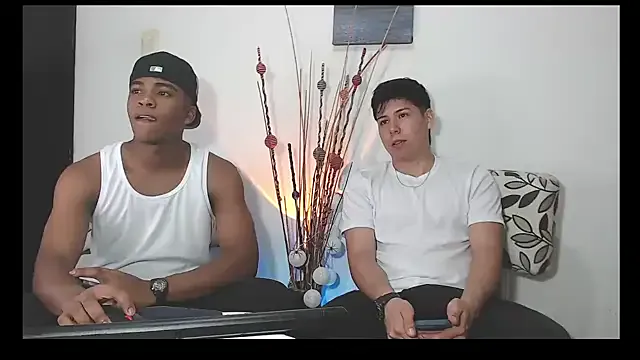 DEMOND_333 from StripChat is Freechat