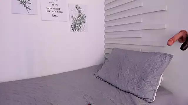 Try our streaming cams variety and talk on a personal level with our adorable girls streamers, showing off their bountiful shapes and dildos.