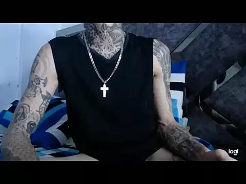 denverwhitee from StripChat is Freechat