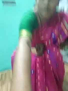 desi_boudi87 from StripChat is Freechat