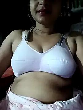 DESI_WIFEE from StripChat is Freechat