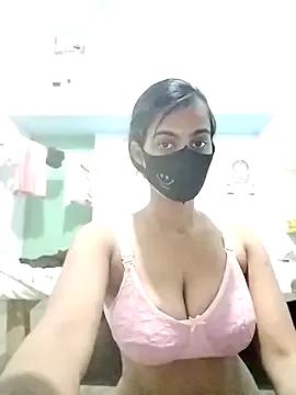 desiqueensneha from StripChat is Freechat