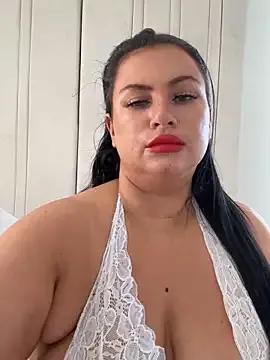 Desire-XOXOX from StripChat is Freechat