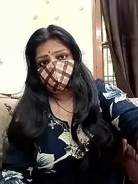 desiriya14 from StripChat is Freechat