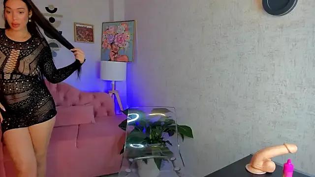 Devine_Alice from StripChat is Freechat
