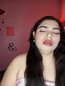 Diamily from StripChat is Freechat