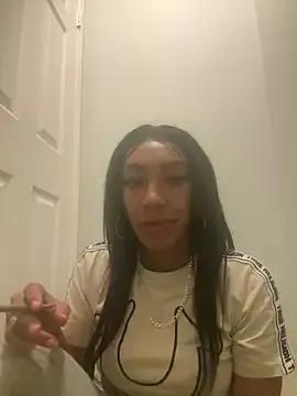 Diamond2Real from StripChat is Freechat