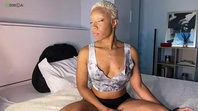 Diamond_Dior from StripChat is Freechat