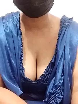 Diamond_Mistress from StripChat is Freechat