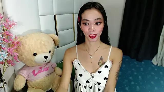 diamondnaked_ from StripChat is Freechat