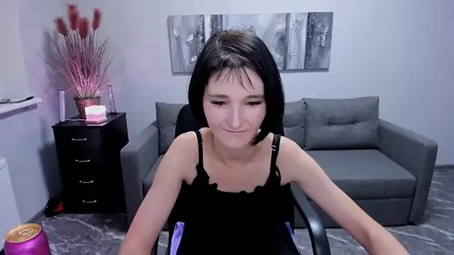 diana_days from StripChat is Freechat