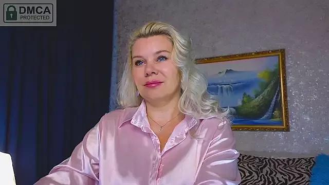 Diana_Granden from StripChat is Freechat